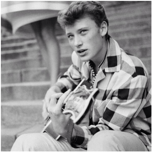 Johnny Hallyday jeune : Son parcours – Le Taulier
