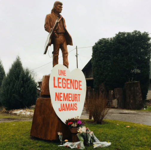 Les statues de Johnny Hallyday